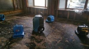 911 restoration Water and Mold Damage Restoration Kansas City Metro